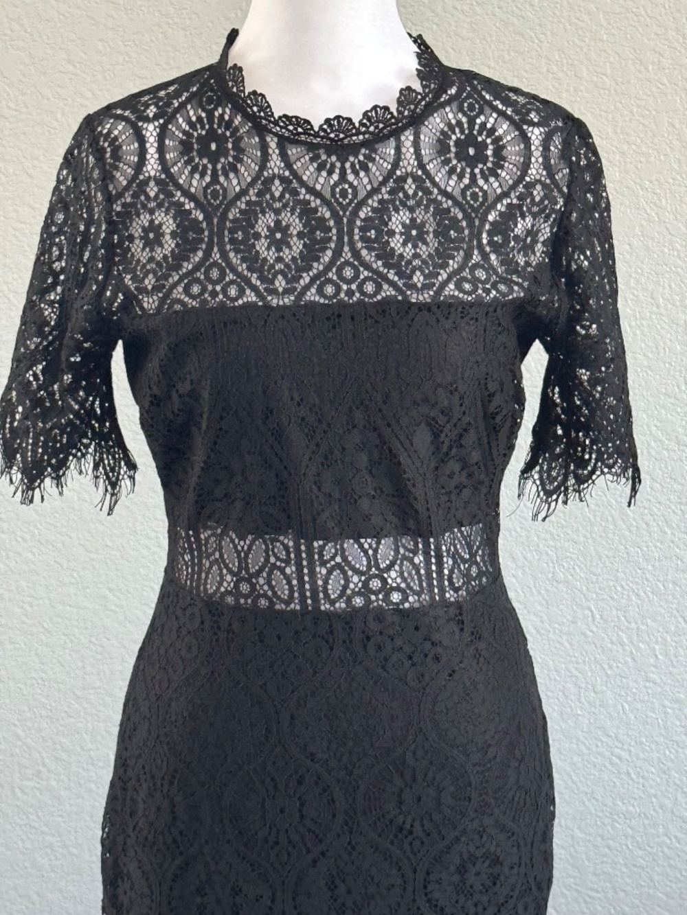 Lulu's Remarkable Elegant Bodycon Black Lace Dress Size Medium - Picture 3 of 13